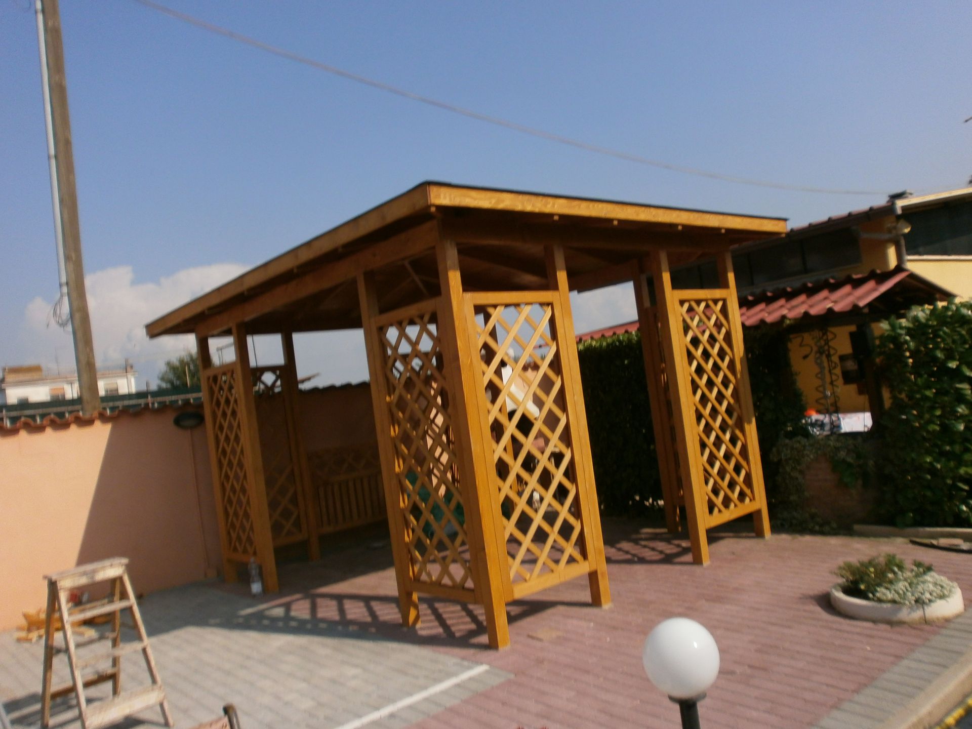 gazebo in legno