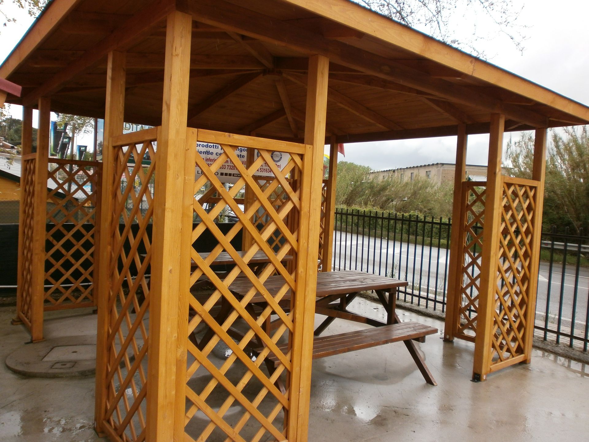 gazebo in legno