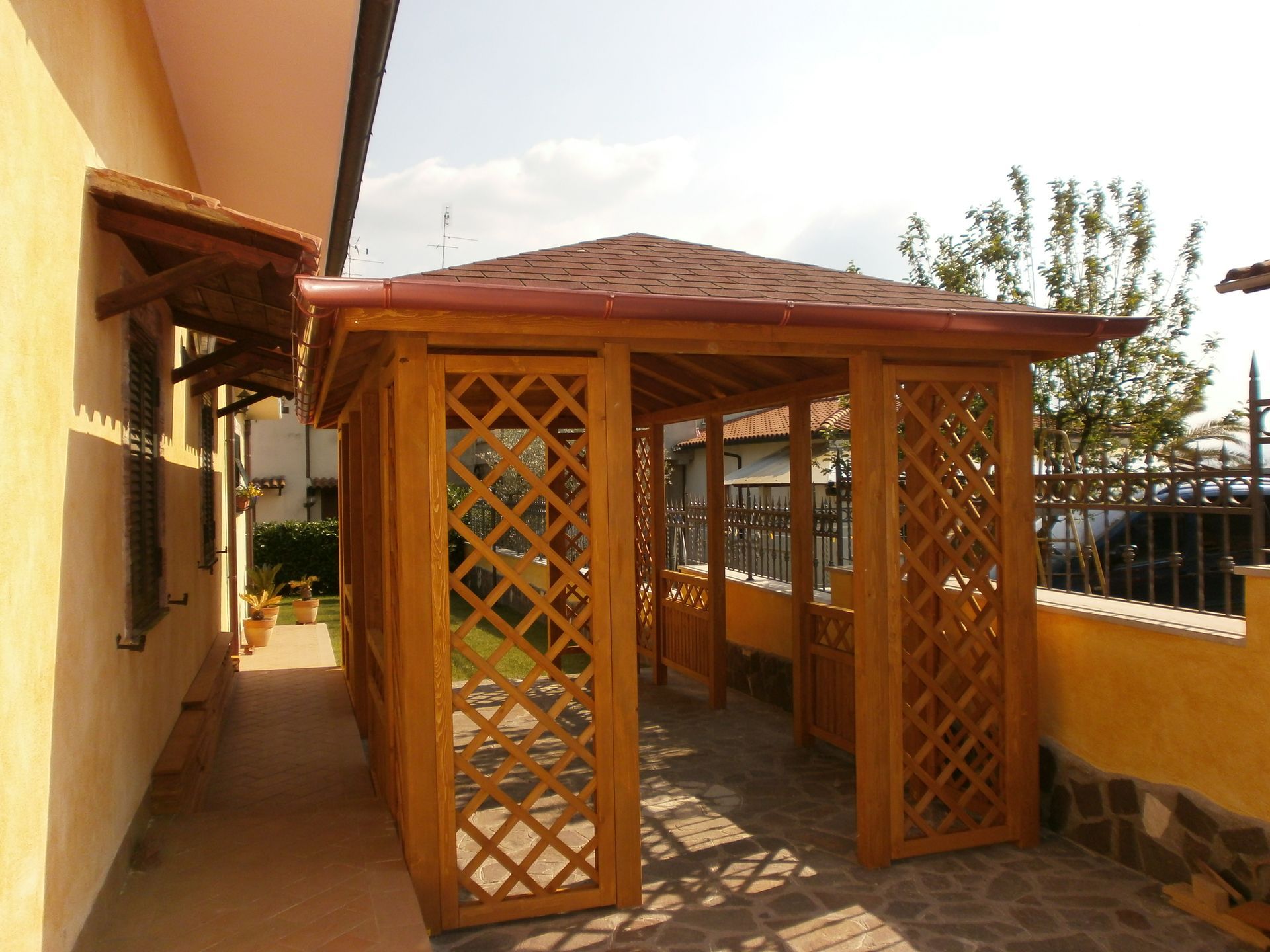 gazebo in legno