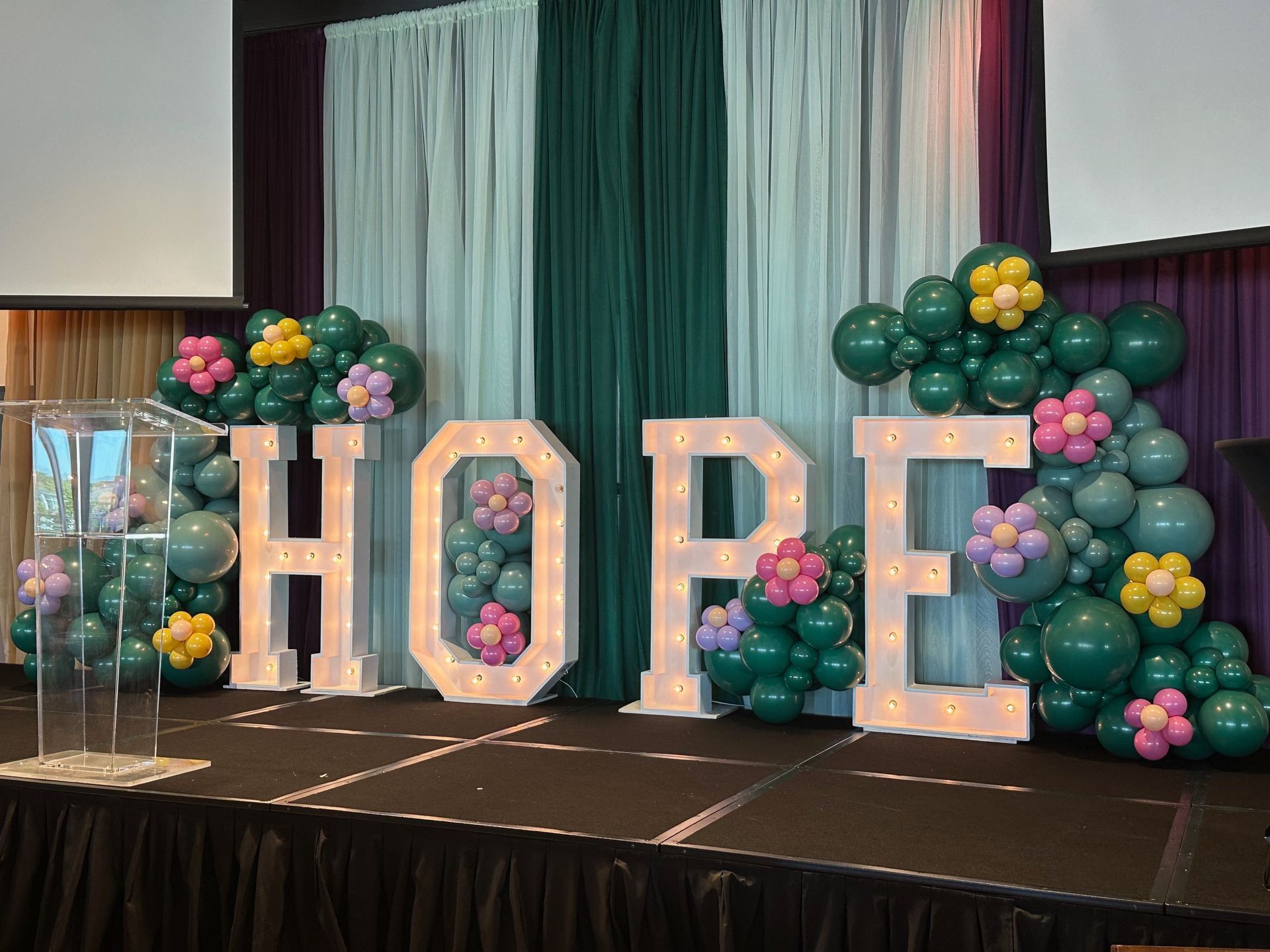 Lighted Letter Marquees