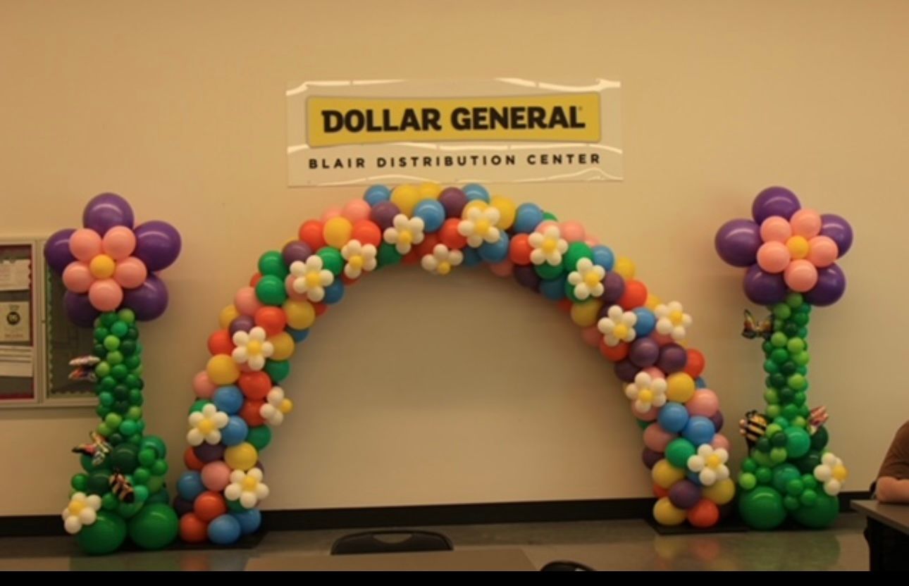 Themed Balloon Arch