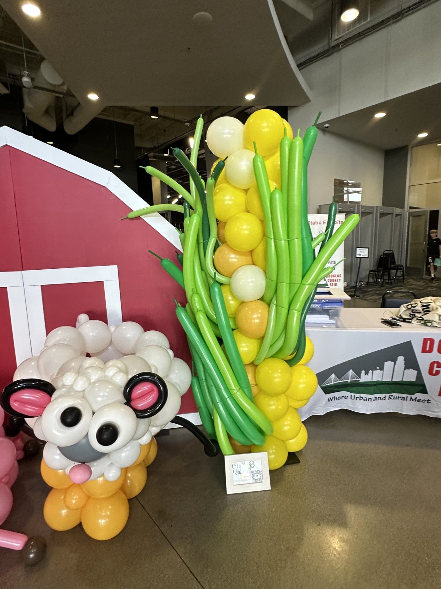 Corn Balloon Column
