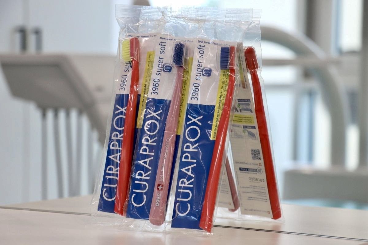 curaprox-zahnbuerste-super-soft-3960