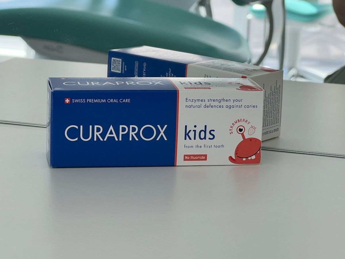 curaprox-zahnpasta-kids-from-the-first-toot