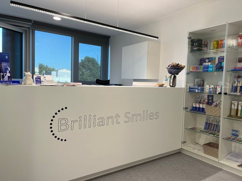 Praxis
Brilliant Smiles Zahnärzte Wiener Neudorf