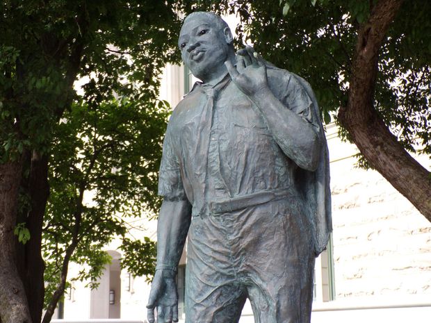 
MLK statue created by Link Geraldine McCullough