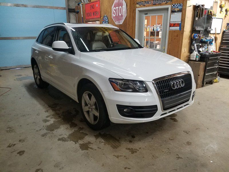 White Car — Madisonville, TN — Quality Mobile Glass