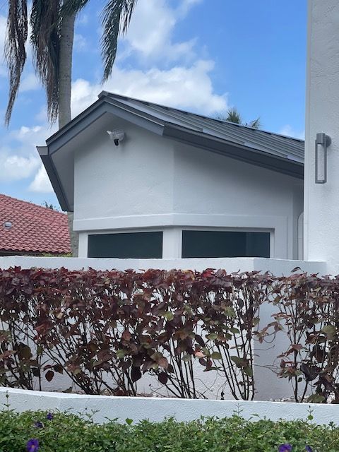 Residential gutter service in Fort Myers