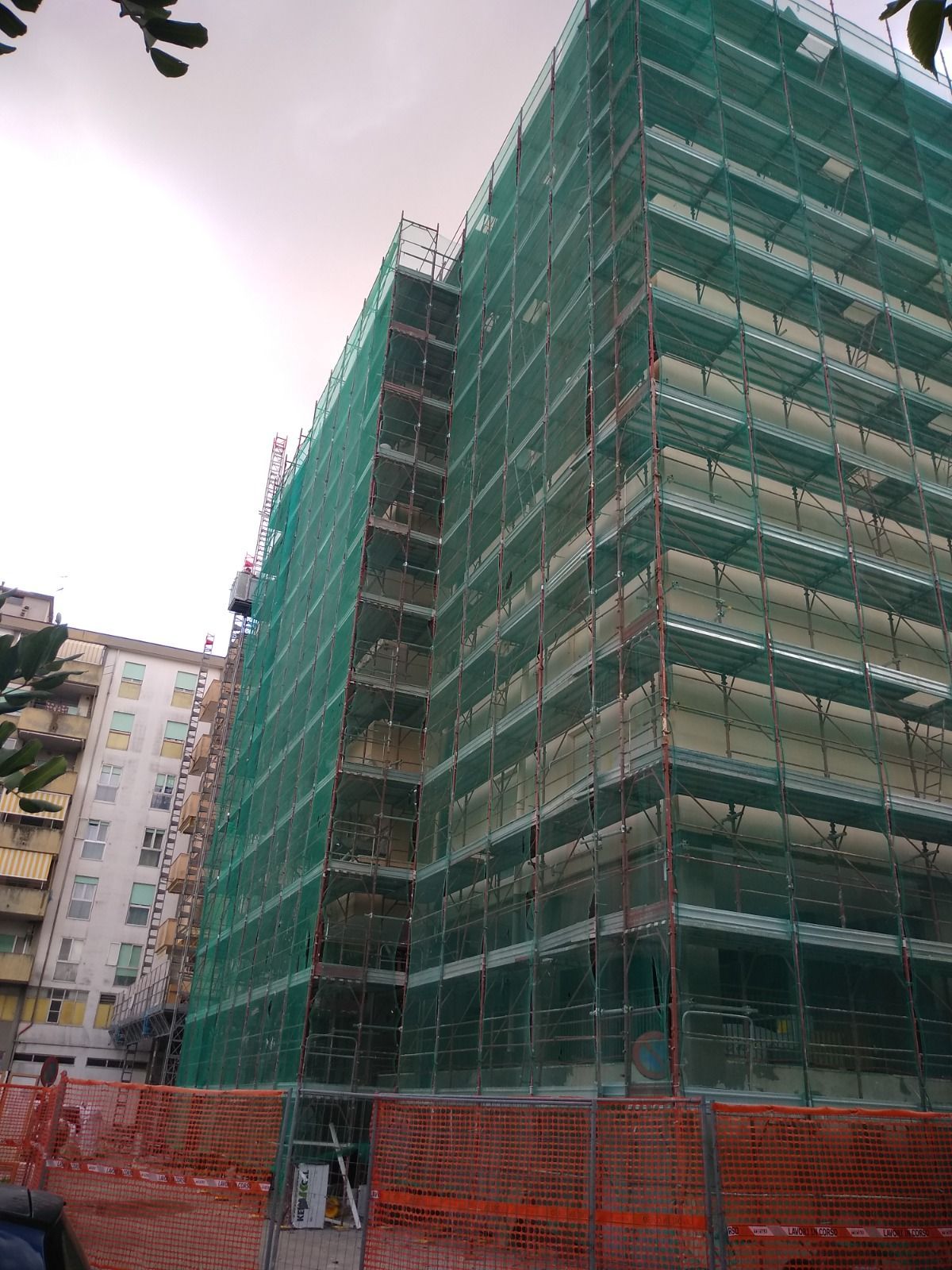 RIFACIMENTO TETTI E FACCIATE