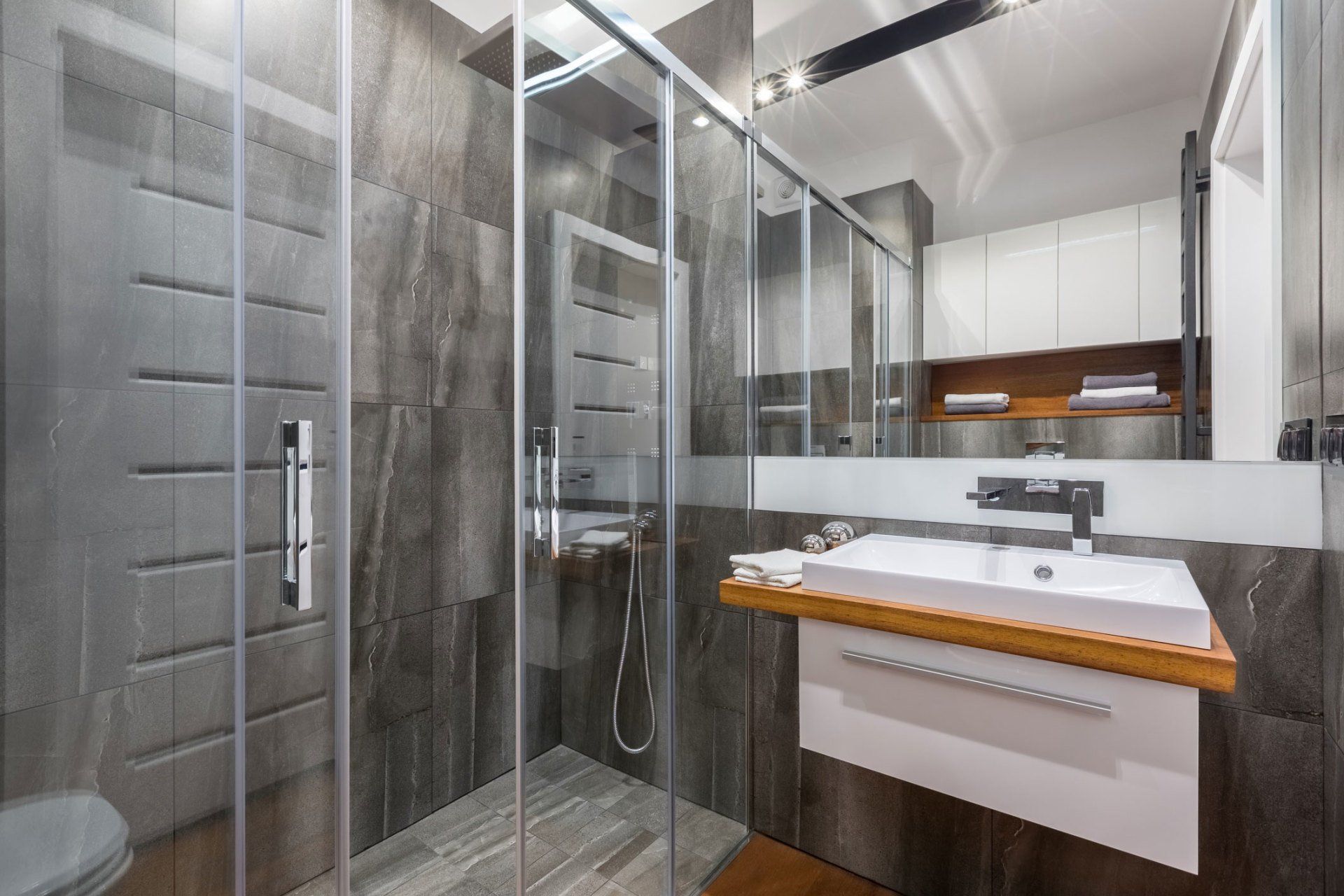 Sliding Shower Doors — Bathroom with Walk In Shower in Albert Lea, MN