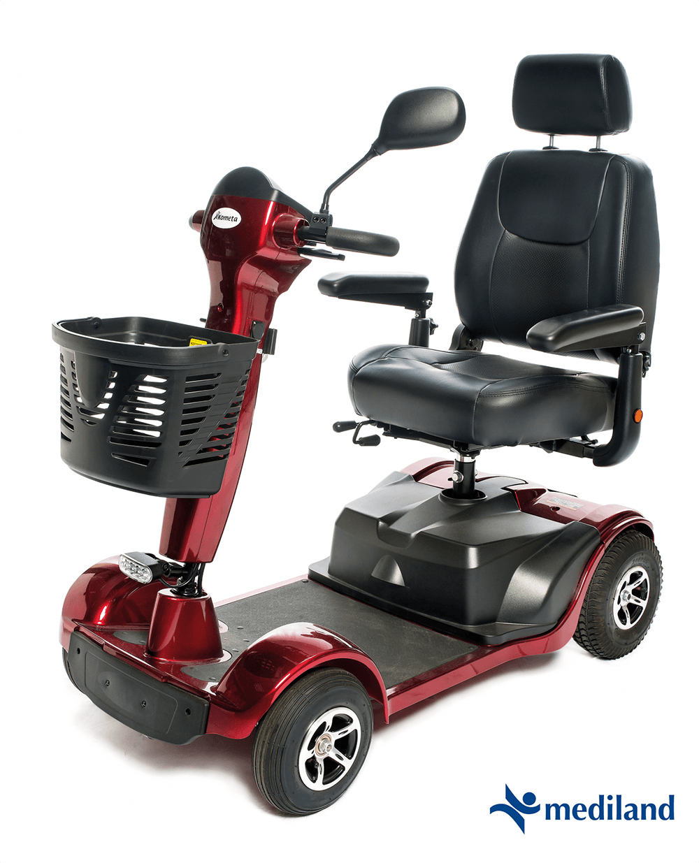 Scooter rosso con portapacchi