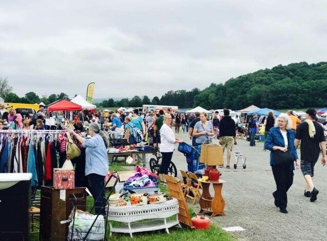 Stormville Flea Market — Vendors and Buyers in Stormville, NY