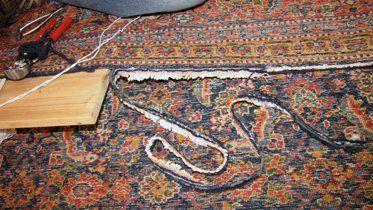 Beschädigte Fransen werden weggenommen