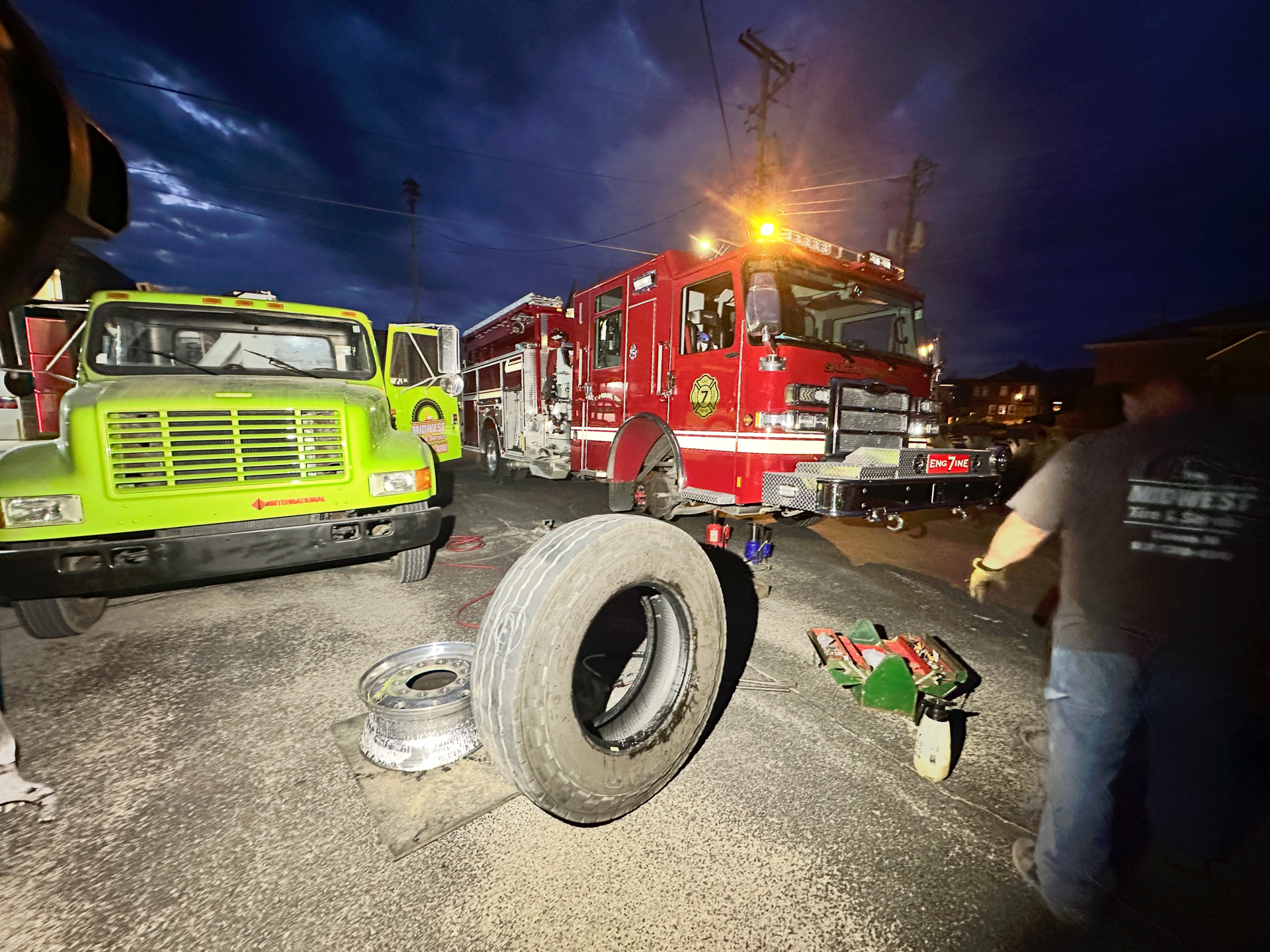 Gallery Photo | Midwest Tire & Service LLC