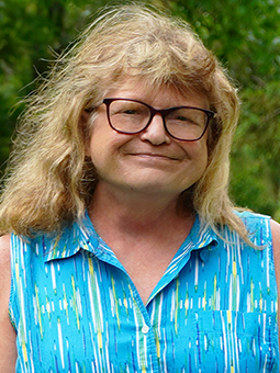 Photo of Dawn Kuhl, MSW, LICSW