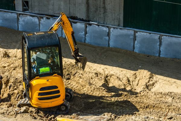 Excavator hire