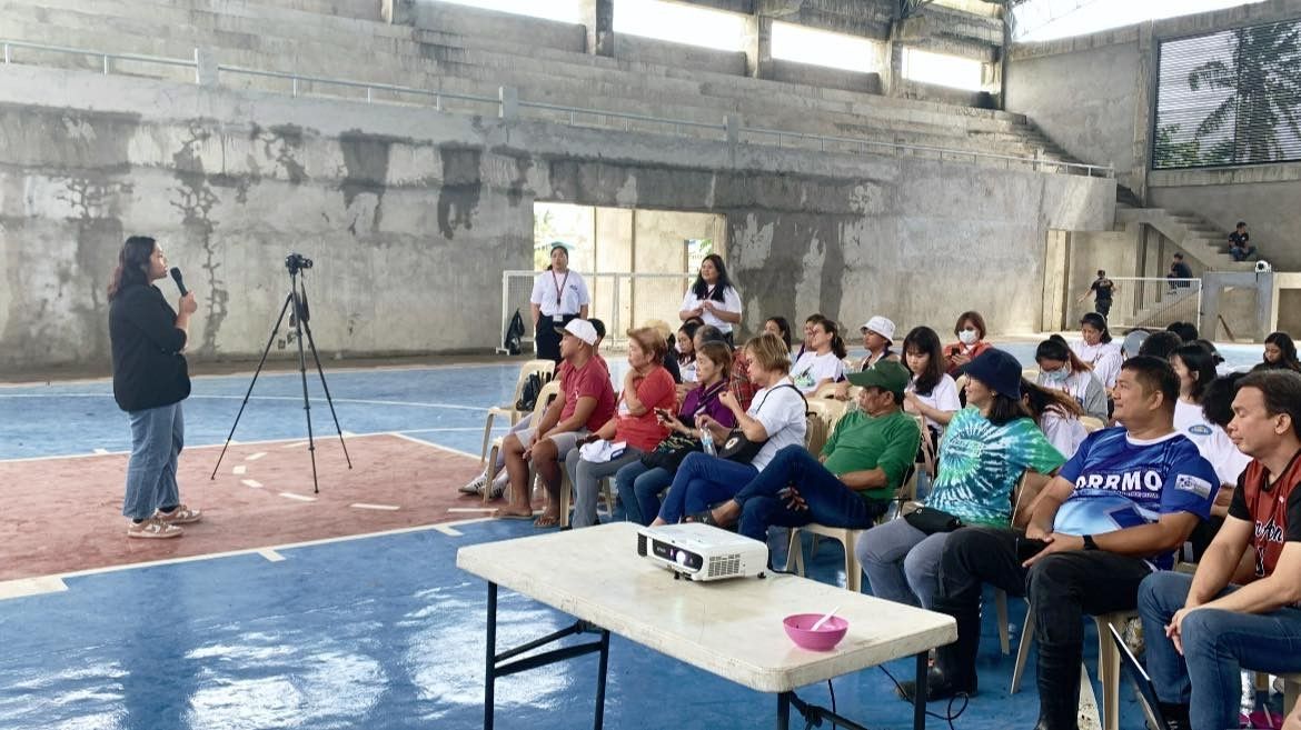 3. 無國界人才資本
當在臺的旅程告一段落時，移工返鄉帶回的不僅僅是薪資收入。
他們同時帶著語言能力、專業技能與跨文化的視野回到菲律賓，使得當地產業與社區也能受益。他們不再只是「返鄉的工作者」，而是承載知識與希望的「無國界人才資本」，能為家鄉與社會帶來新的可能。