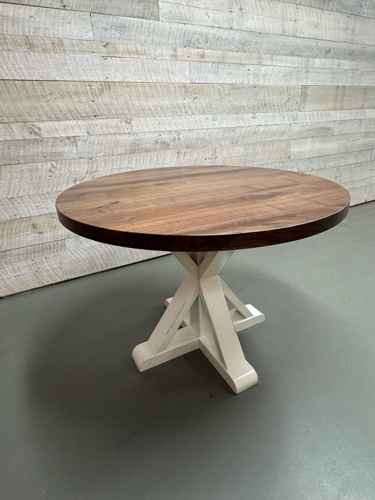 Natural Oak Round Reclaimed Wood Table ⭐ Customer favorite design