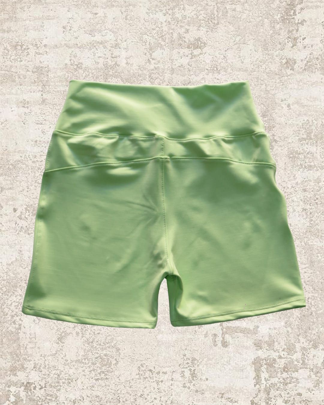 CALZA CORTA PASTEL VERDE CANESÚ