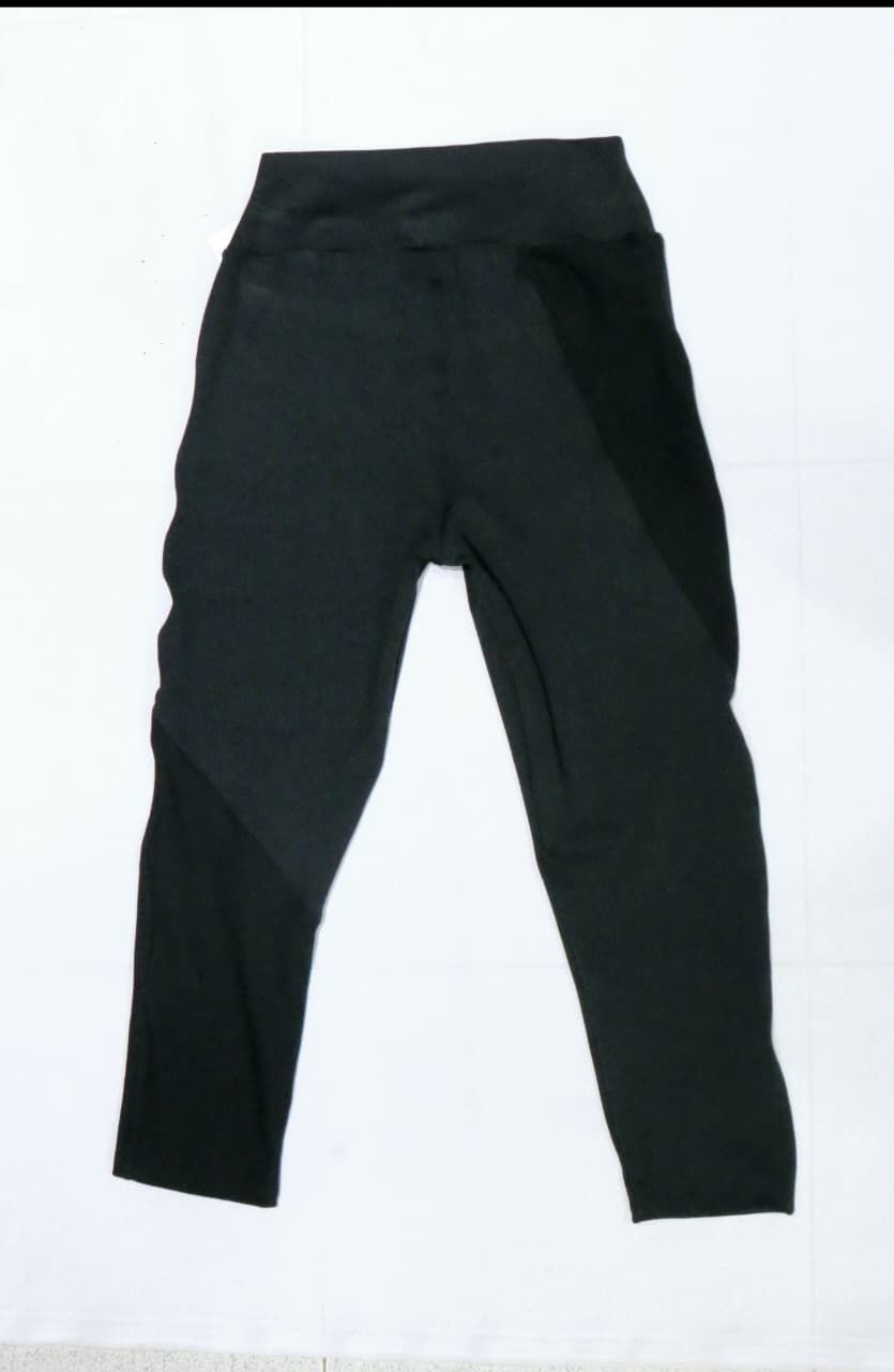 CALZA CAPRI COMBINADA NEGRA