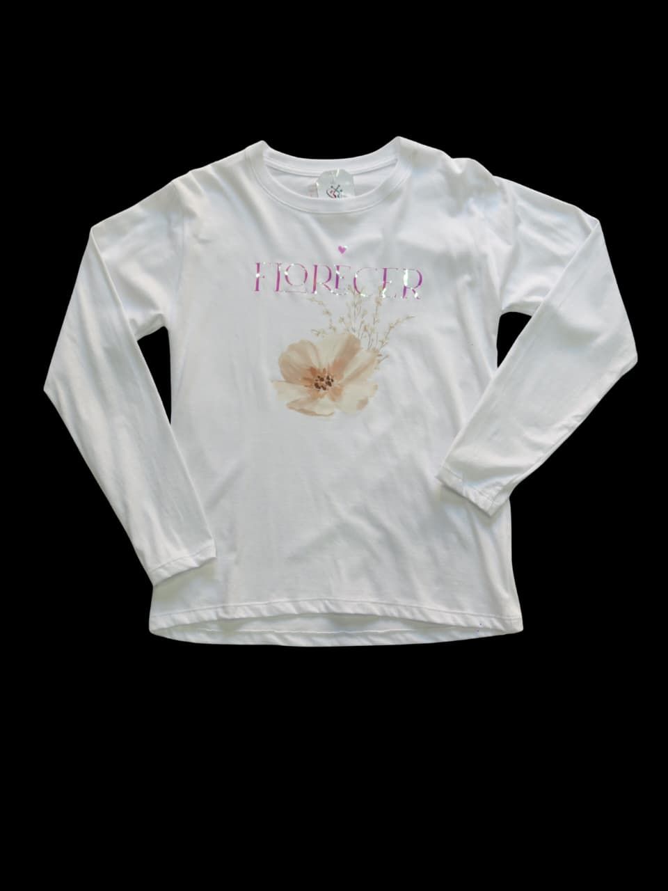 Camisa blanca de manga larga con 