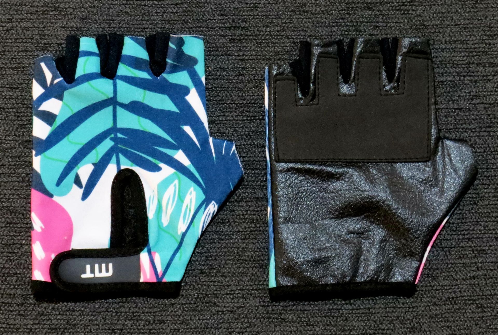 GUANTES