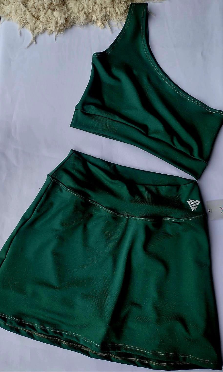SHORT POLLERA