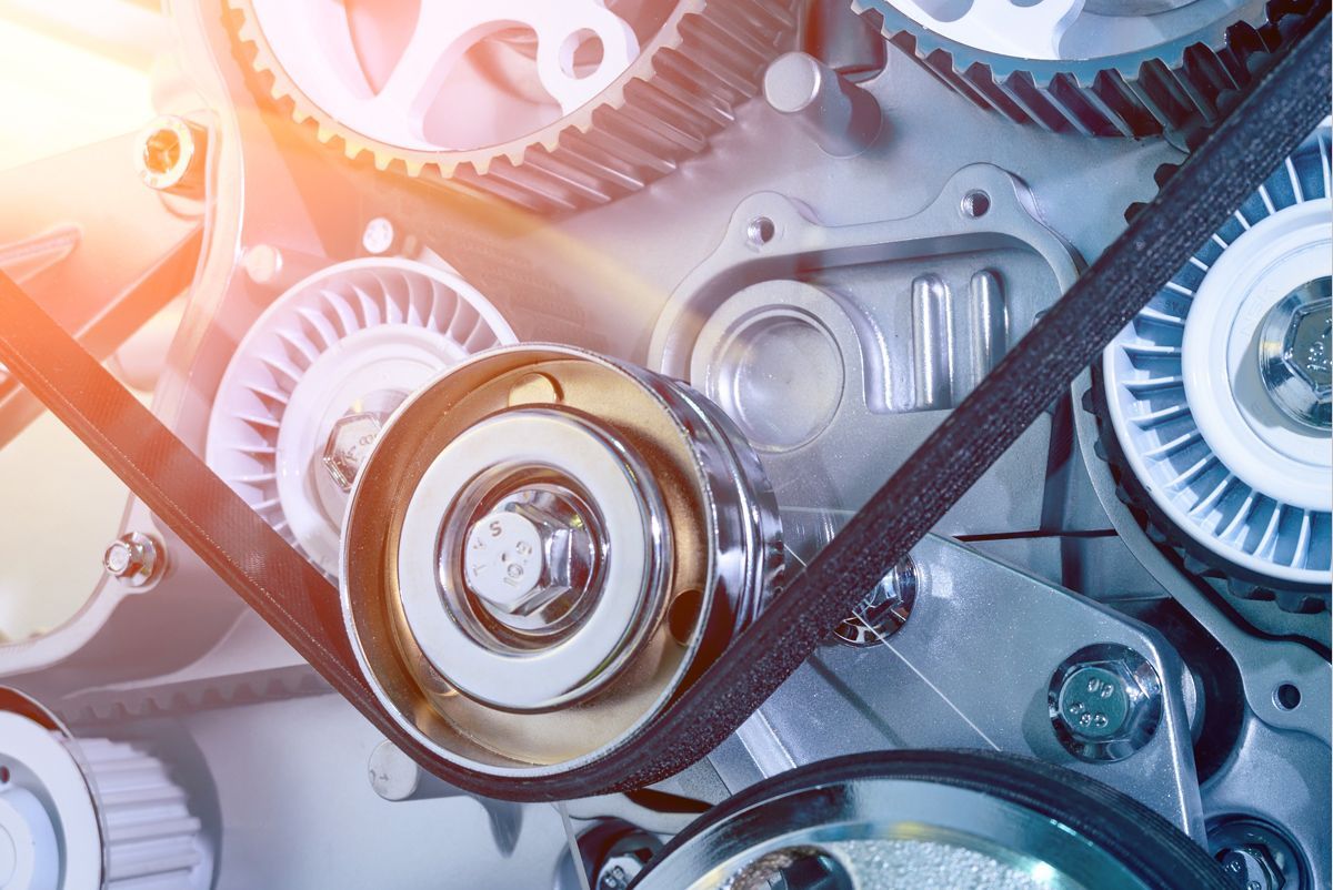 Timing Belt on Engine | Ten-Four Auto