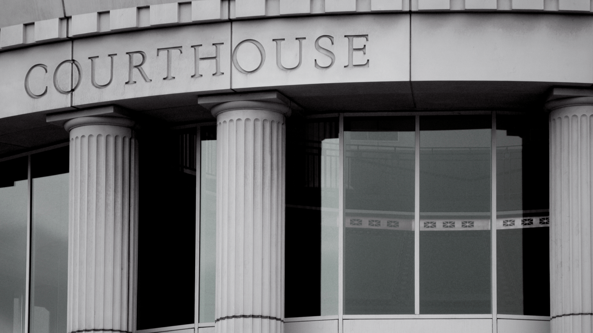 Courthouse building with columns,