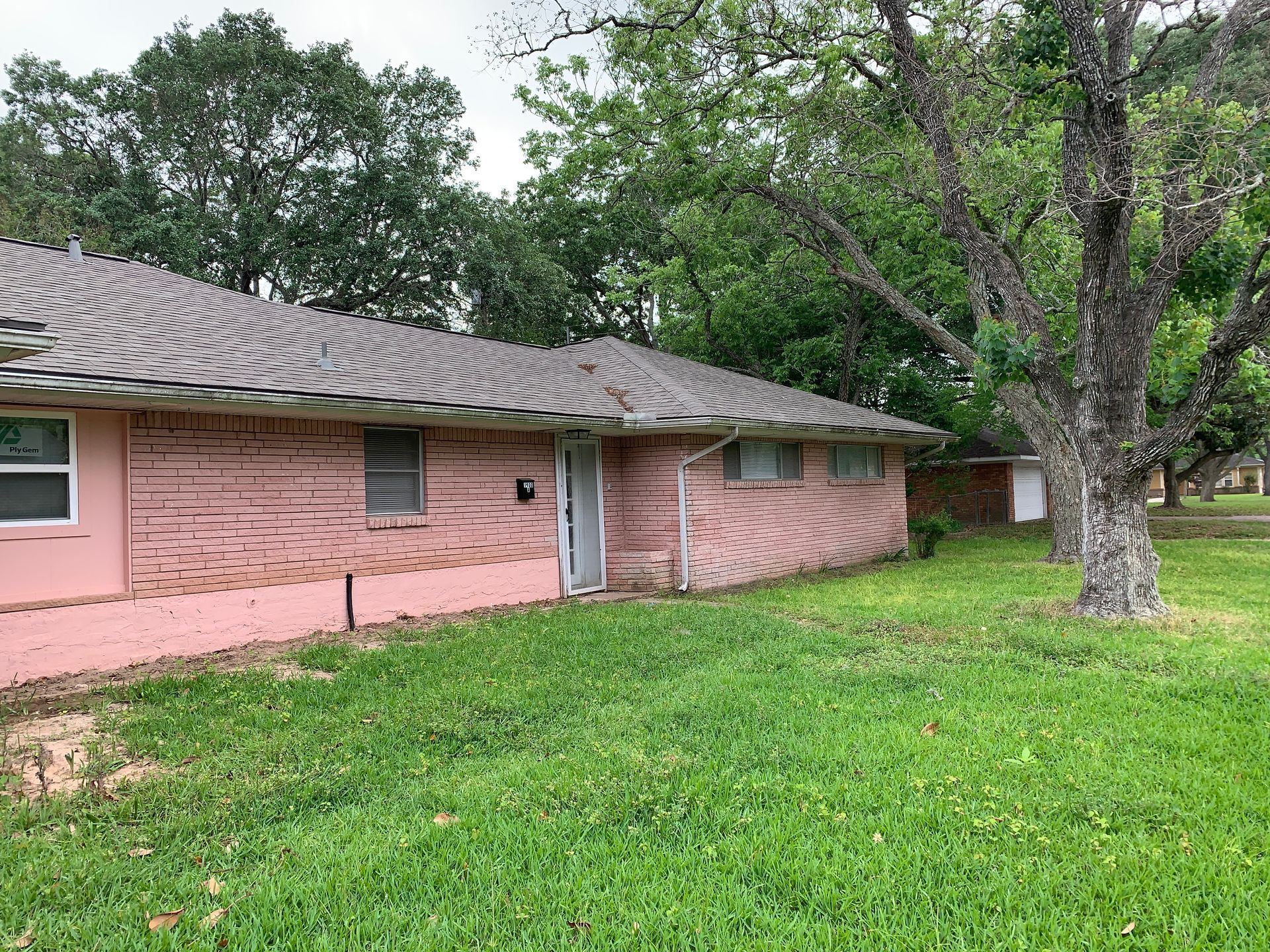 42. Lawrence St 1400