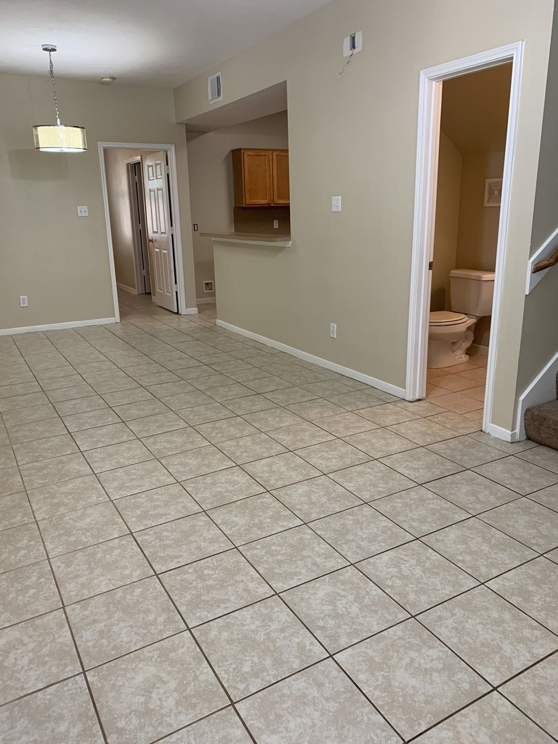 22. Allison Rd 5905 Through 5913