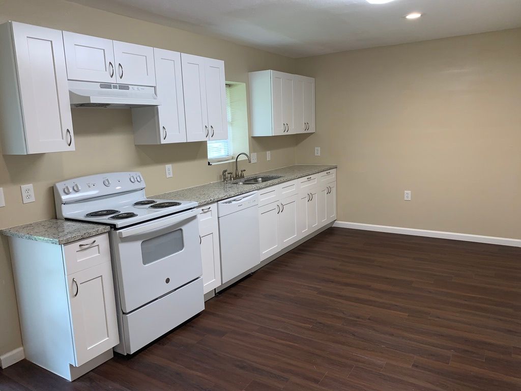 42. Lawrence St 1400