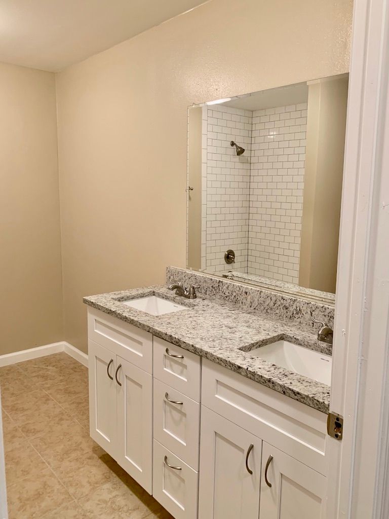 42. Lawrence St 1400