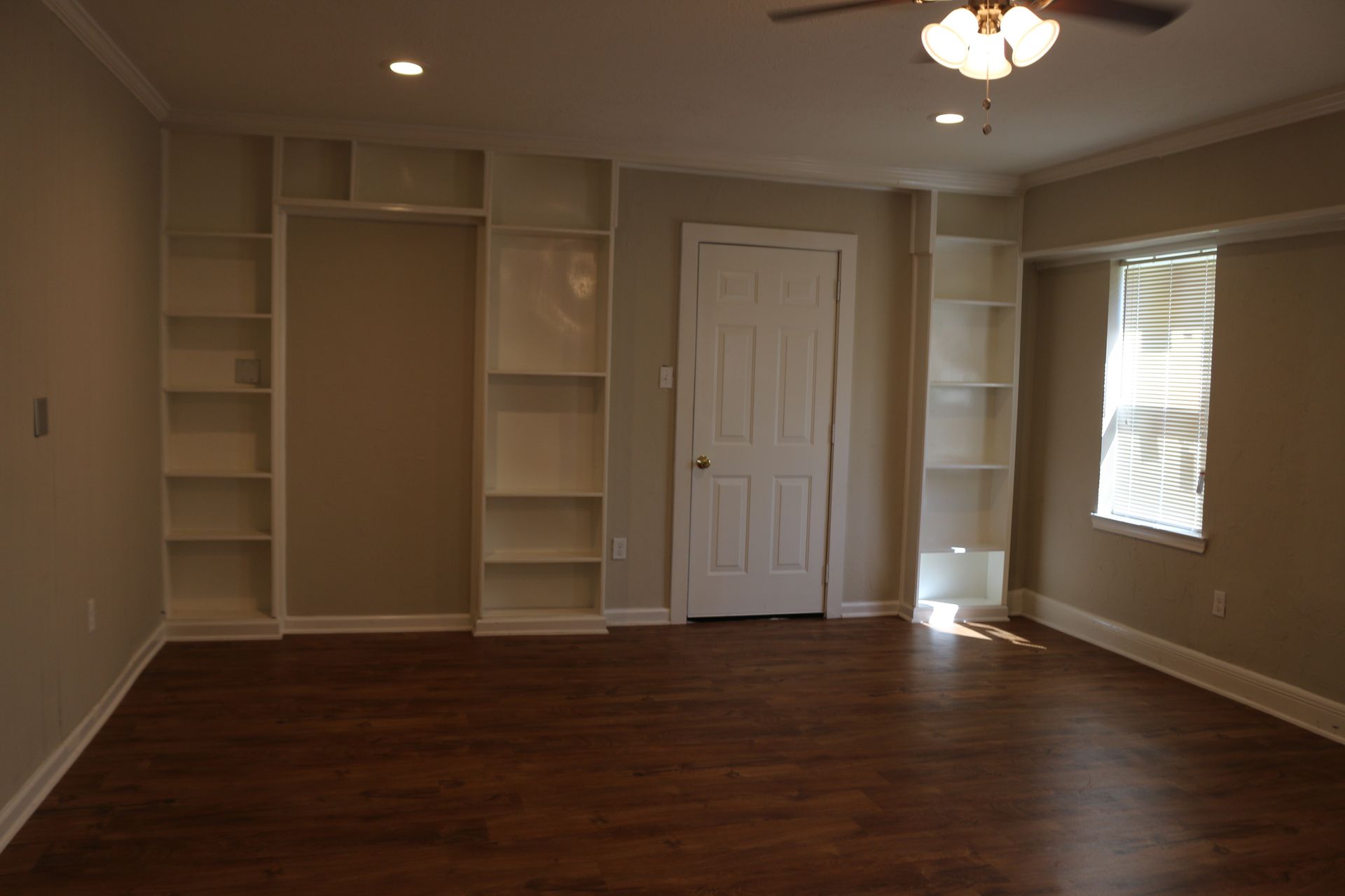 2. N Gaillard St 916