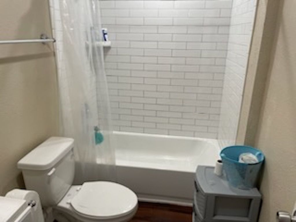 17. Mockingbird St 3541