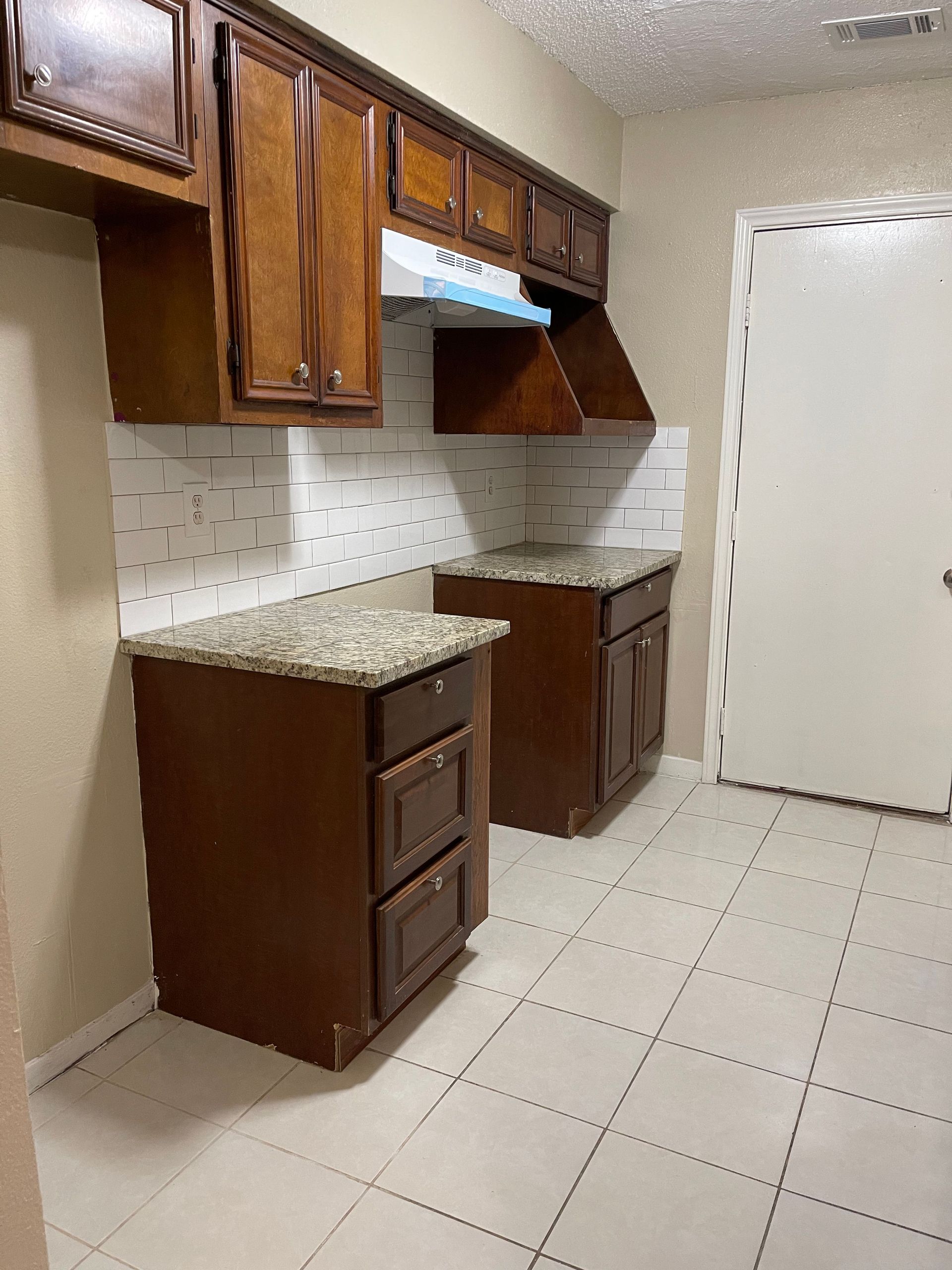 5. Curry Ln 3617&3621