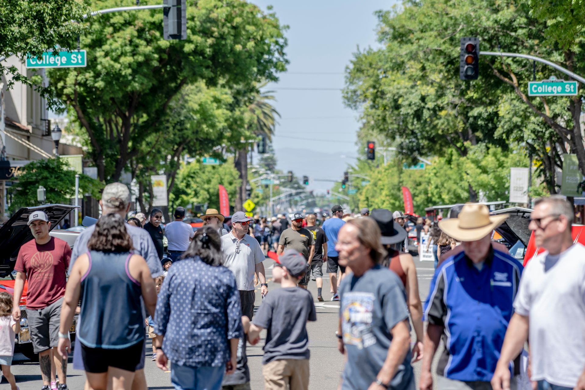 Woodland Street Cruisers Photo Gallery
© Visit Woodland