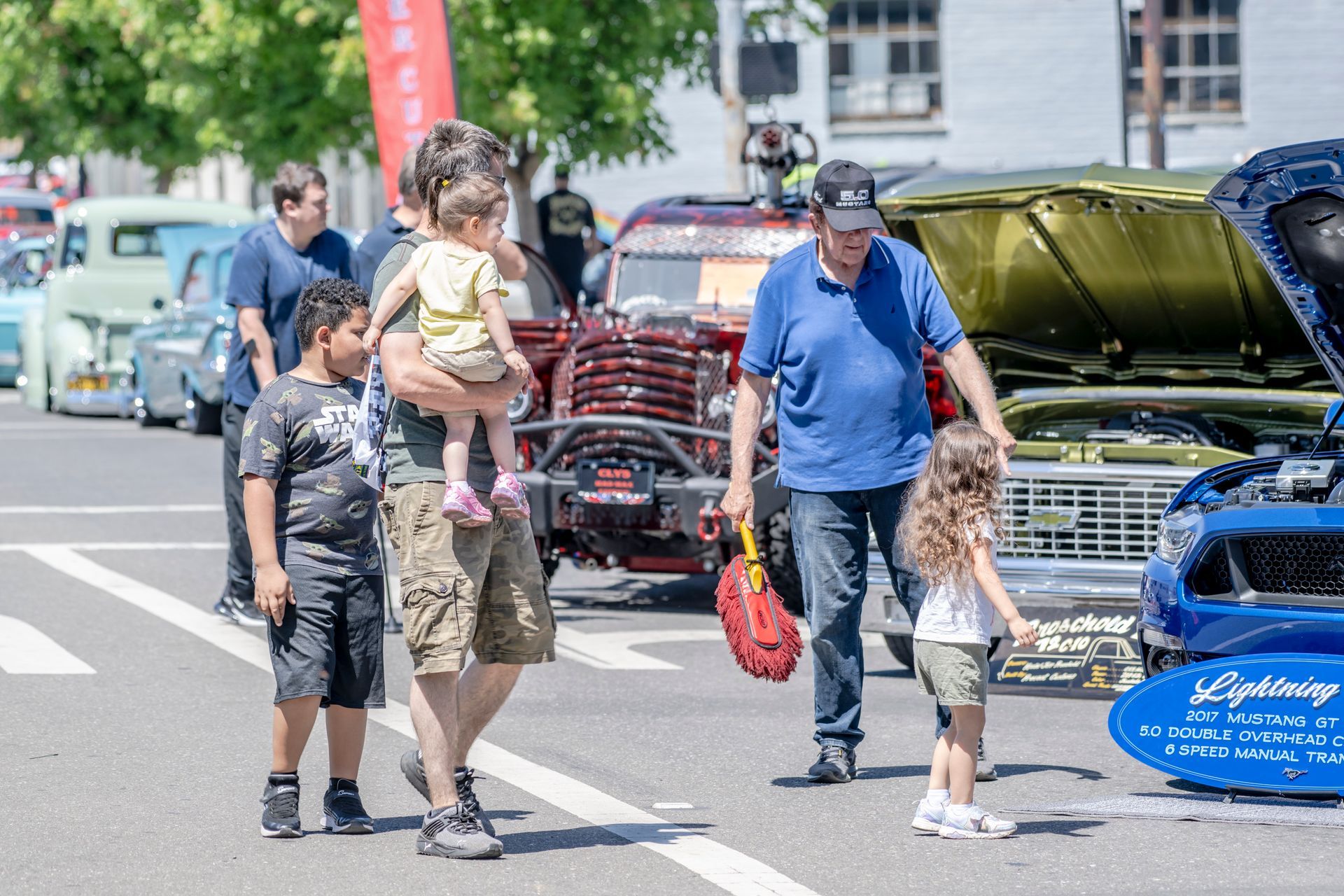 Woodland Street Cruisers Photo Gallery
© Visit Woodland