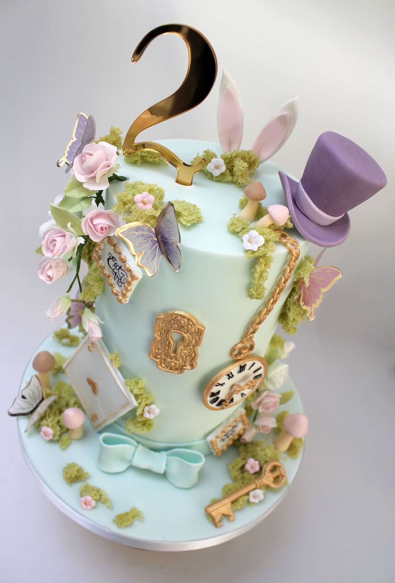 Bespoke birthday cakes in Bramhall, Stockport, Cheshire and South Manchester.