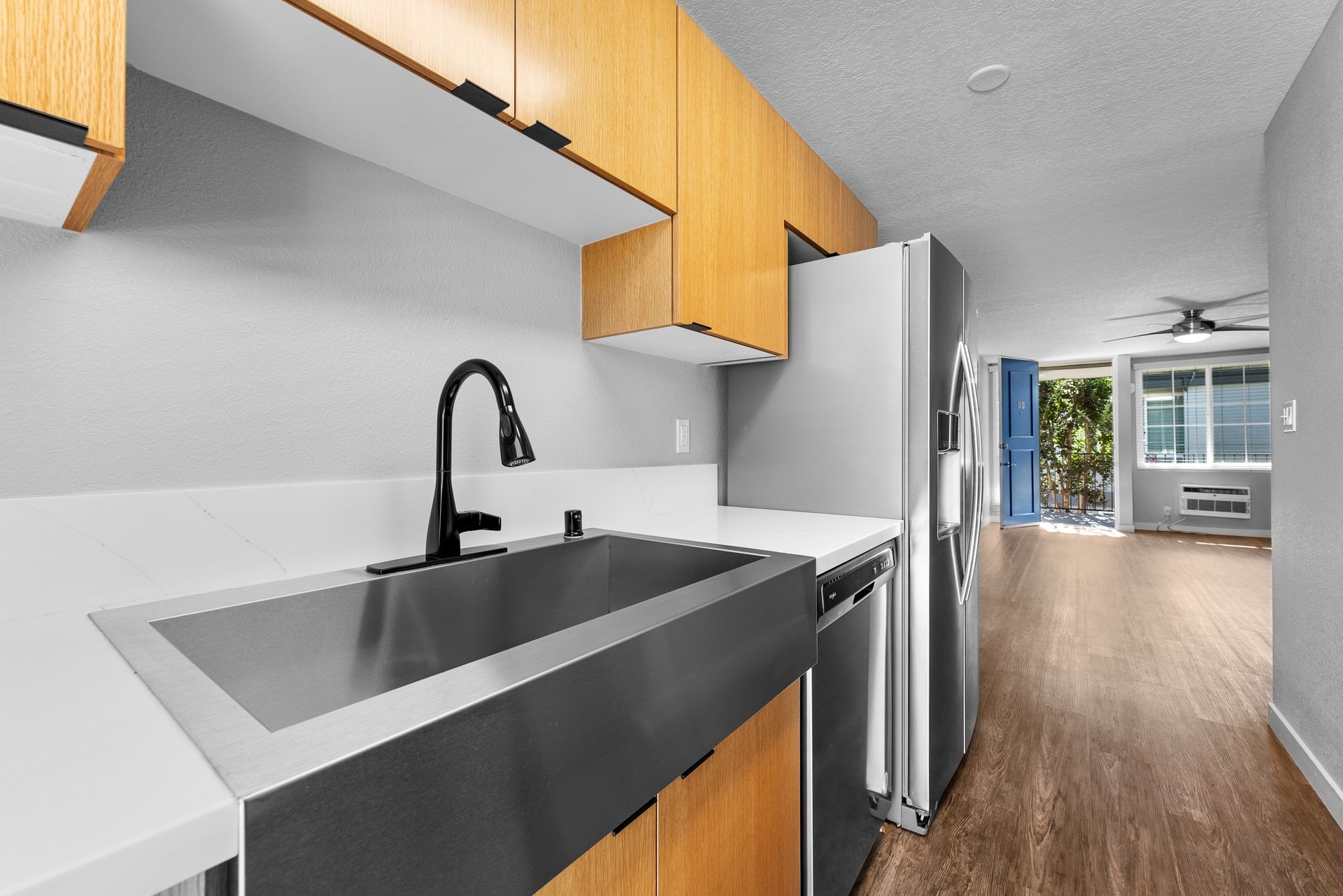 Kitchen sink and refrigerator