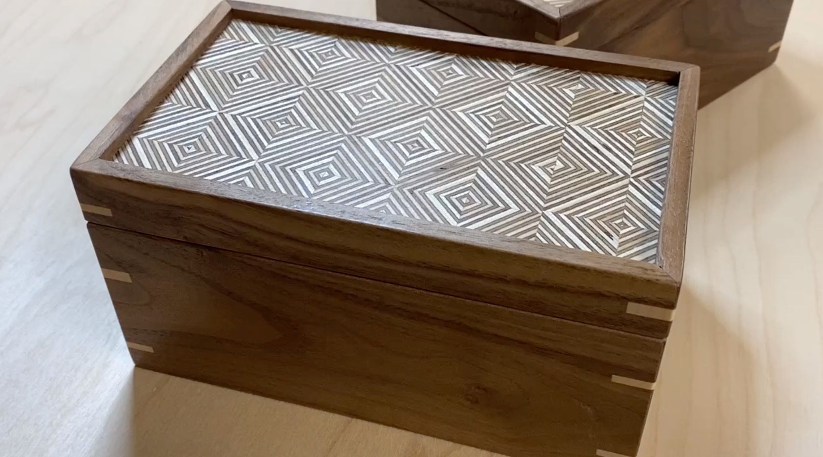 custom walnut keepsake box