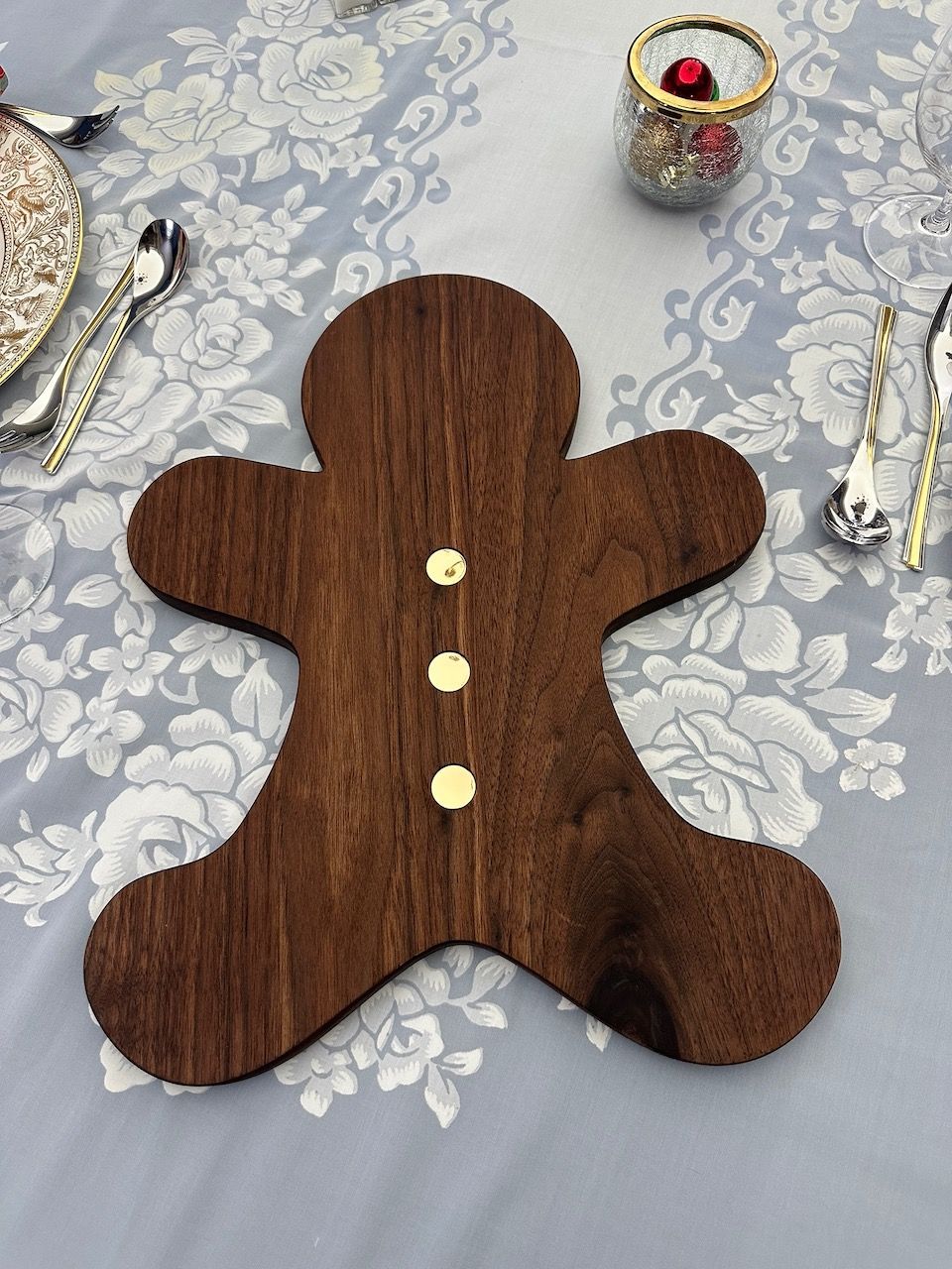 walnut gingerbread cheese tray