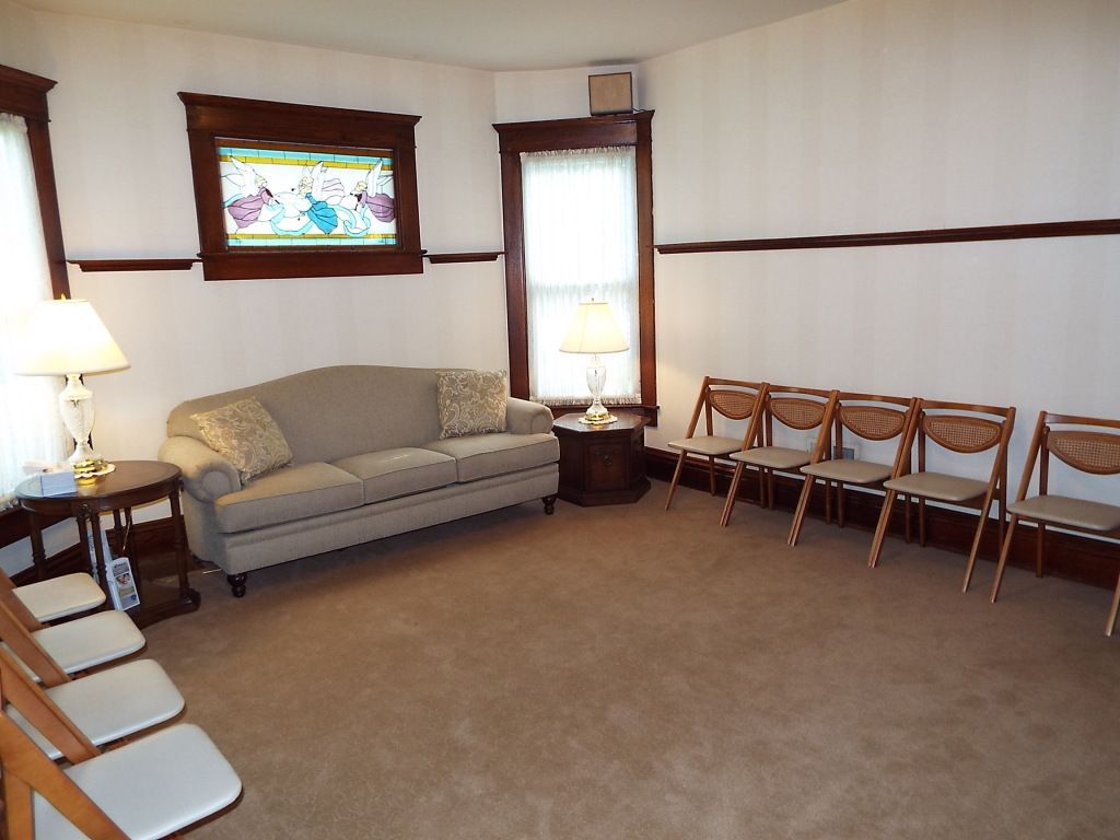 Day & Genda Funeral Home Mulberry Chapel in Mulberry, IN interior and exterior photos