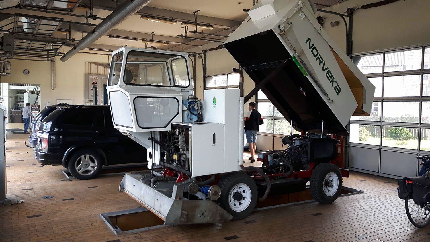 taisoma servise mašina