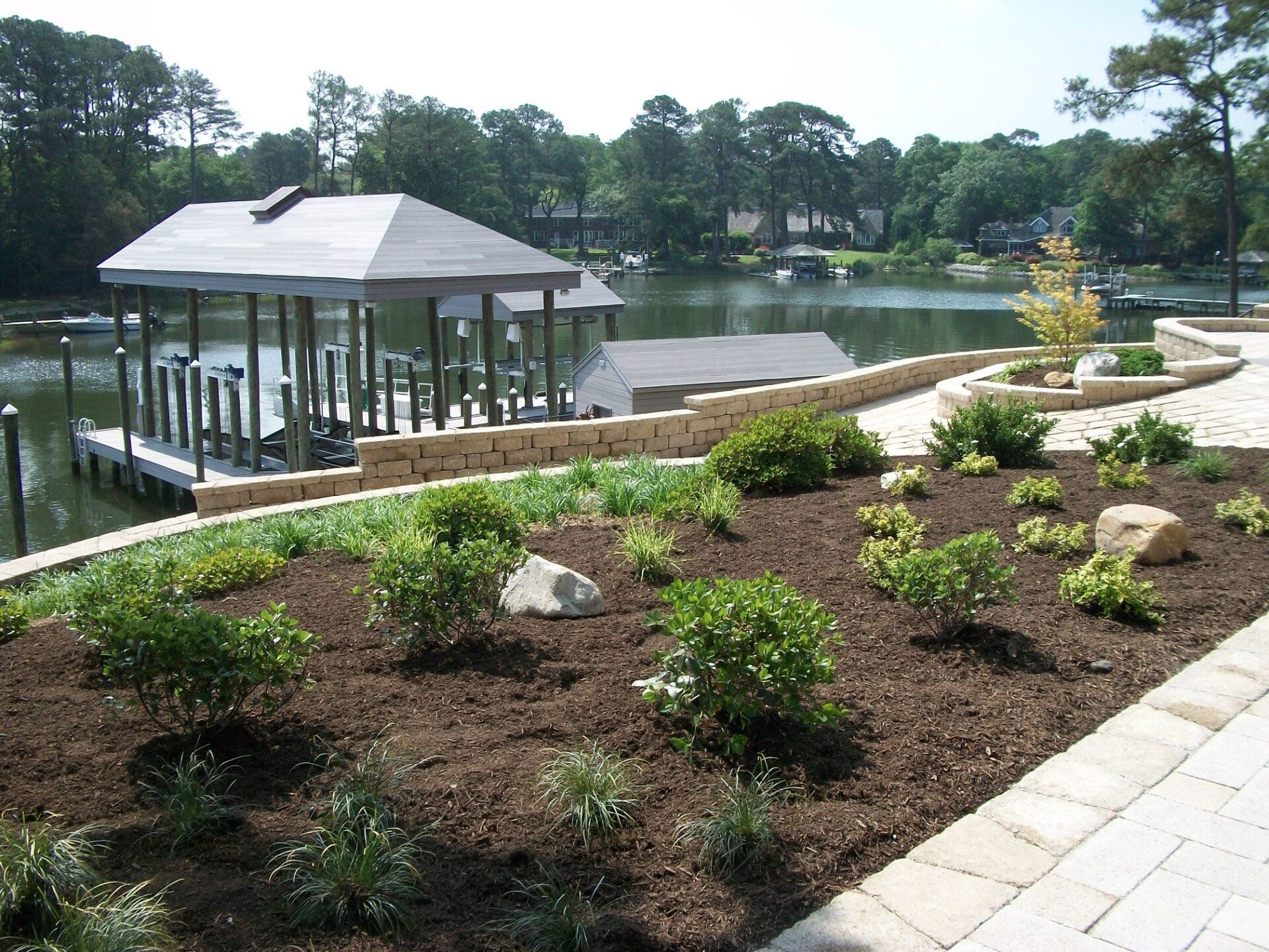 Habenstrait Landscaping Wall — Chesapeake, VA — Brooks Landscaping, Inc.