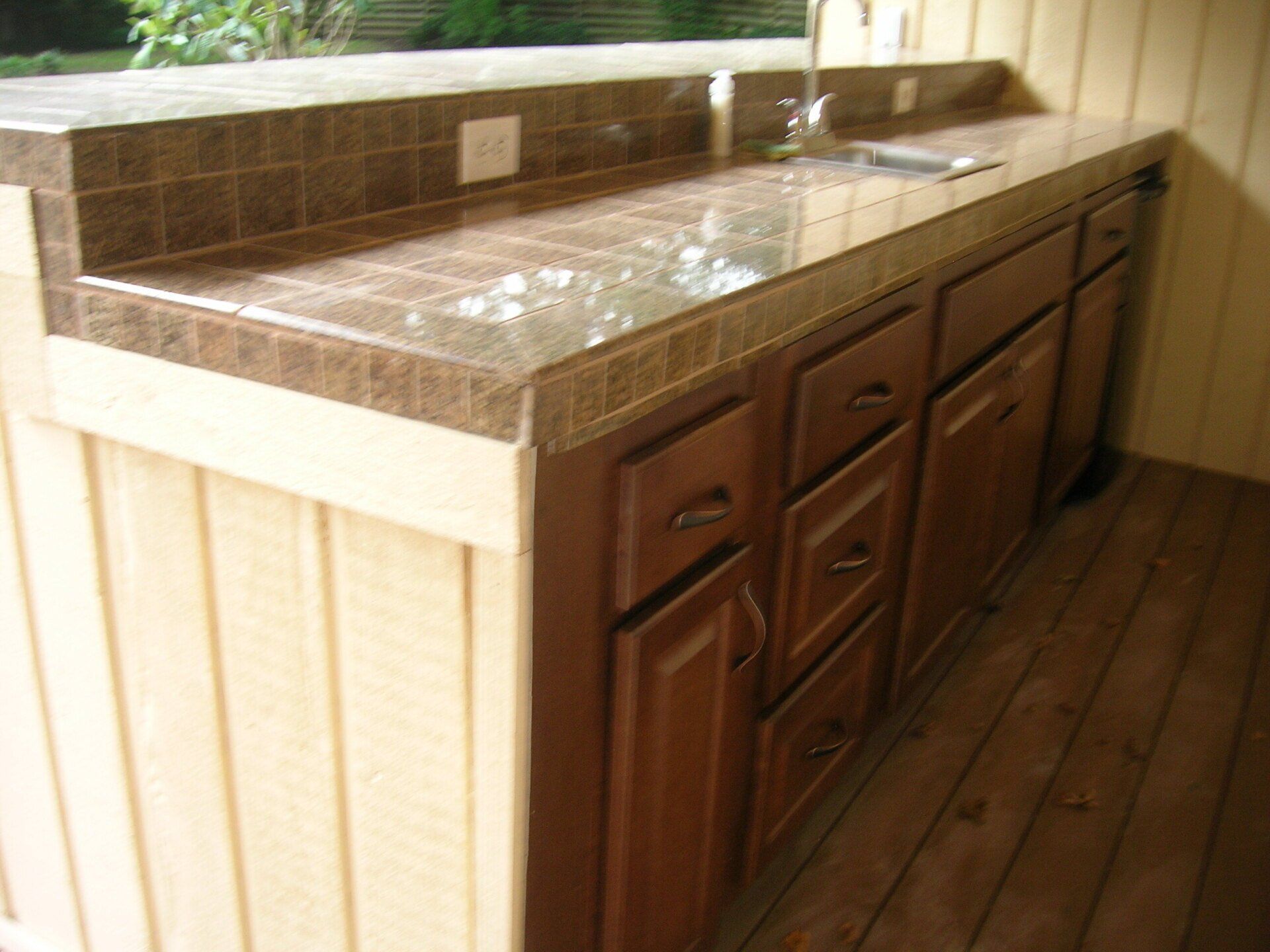 Hutchens Bar — Chesapeake, VA — Brooks Landscaping, Inc.