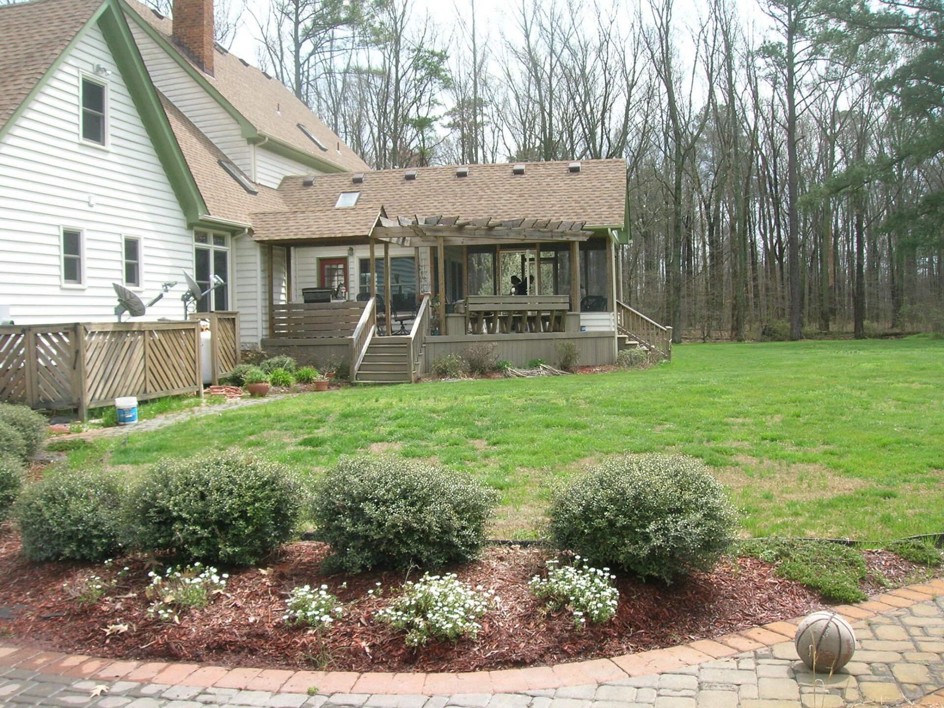 Risser Back — Chesapeake, VA — Brooks Landscaping, Inc.