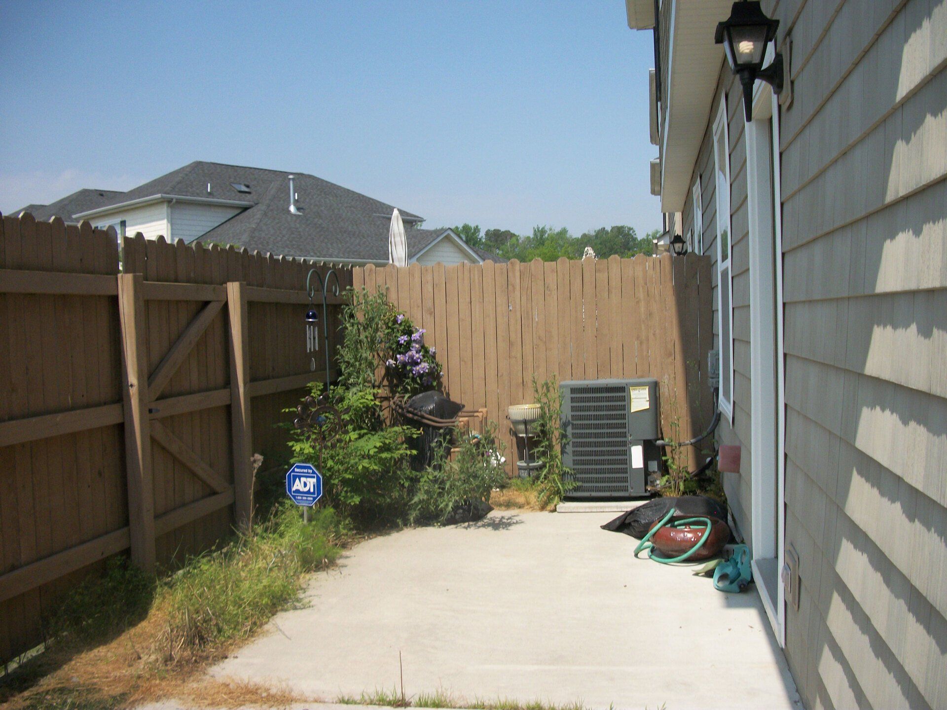Roberts1 Before — Chesapeake, VA — Brooks Landscaping, Inc.