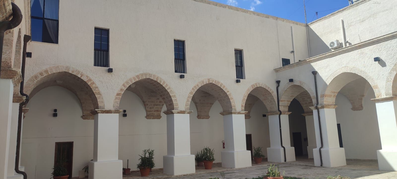 lavori biblioteca comunale