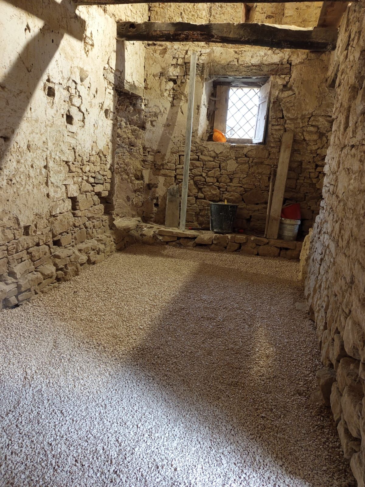 lavori chiesetta della madonna della neve del tratturo